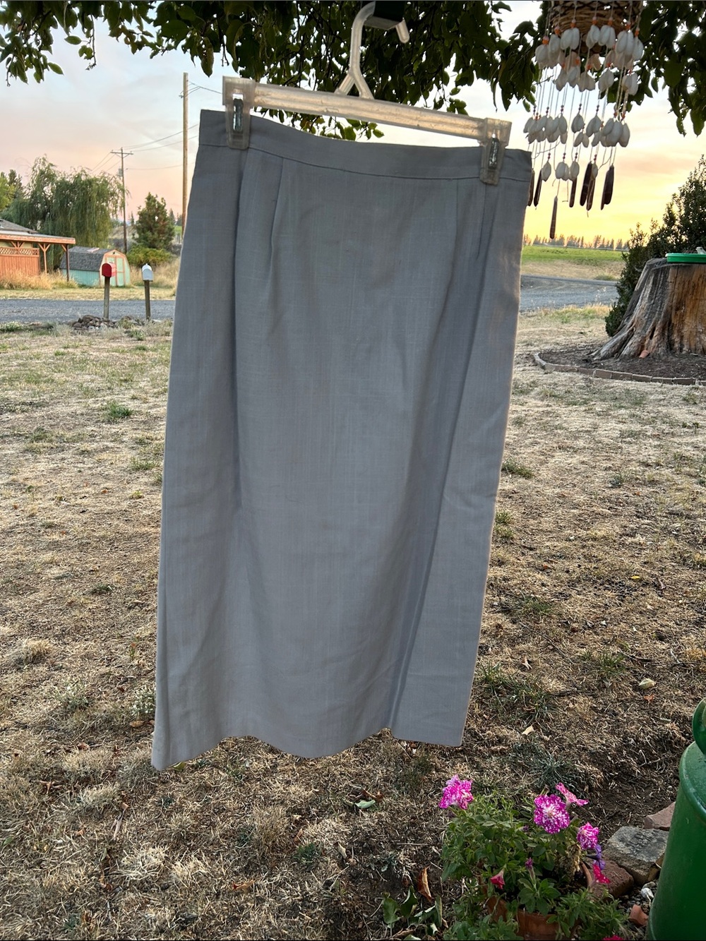 Classic Women's Gray Midi Skirt